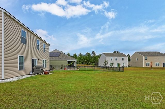 228 Skylark Road, Bloomingdale, GA 31302