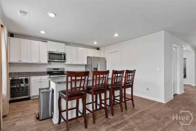 228 Skylark Road, Bloomingdale, GA 31302