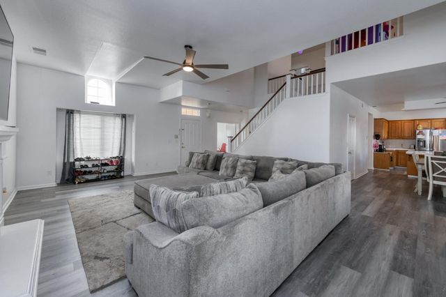 5524 N Olinda Avenue, Fresno, CA 93723