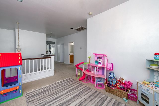 5524 N Olinda Avenue, Fresno, CA 93723