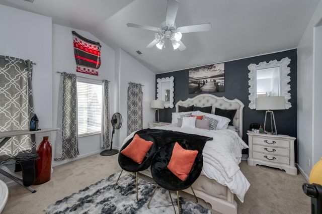 5524 N Olinda Avenue, Fresno, CA 93723