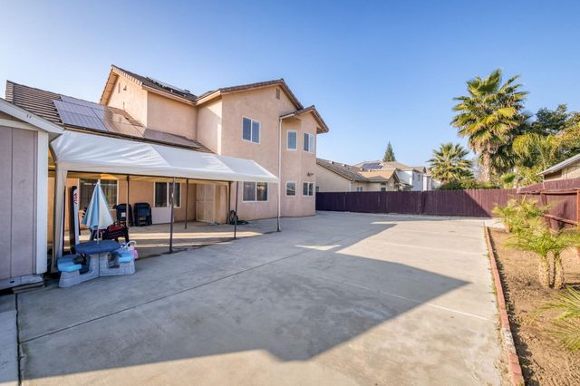 5524 N Olinda Avenue, Fresno, CA 93723