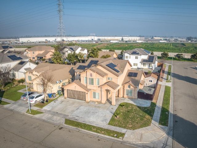 5524 N Olinda Avenue, Fresno, CA 93723