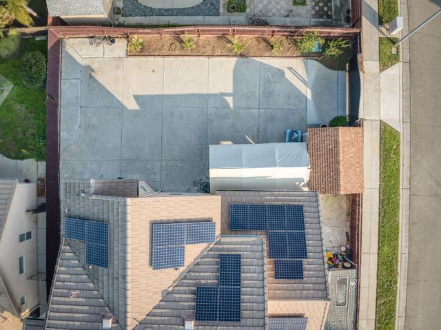 5524 N Olinda Avenue, Fresno, CA 93723