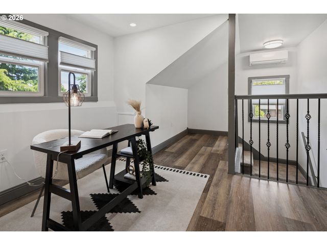 816 BUCHANAN St, Oregon City, OR 97045