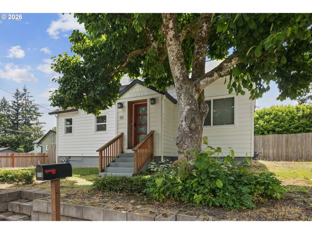 816 BUCHANAN St, Oregon City, OR 97045