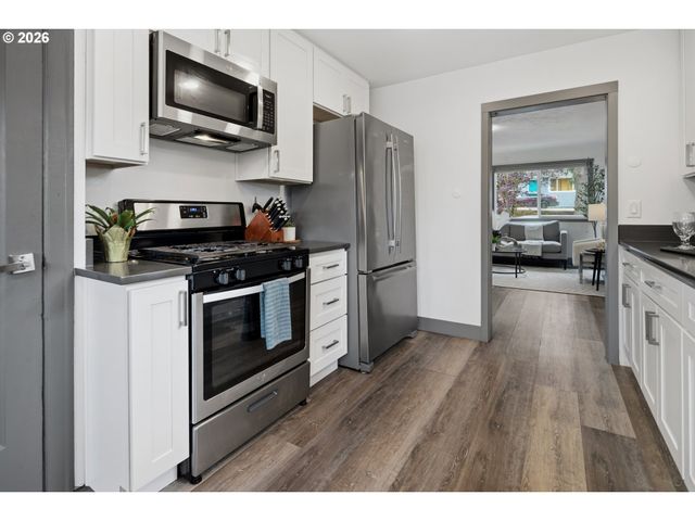 816 BUCHANAN St, Oregon City, OR 97045