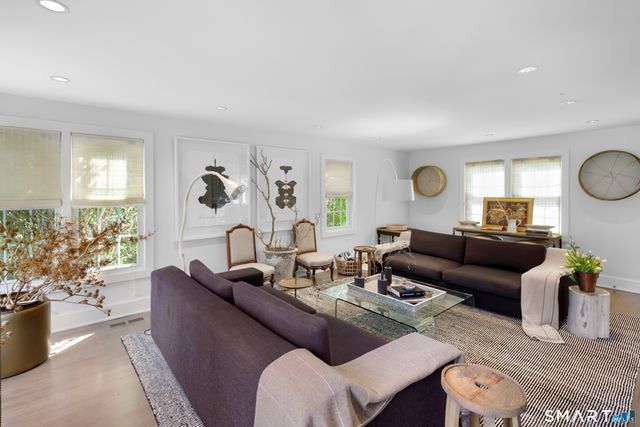 12 Murvon Court, Westport, CT 06880