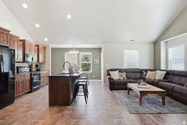249 E 1210 S, Lehi, UT 84043