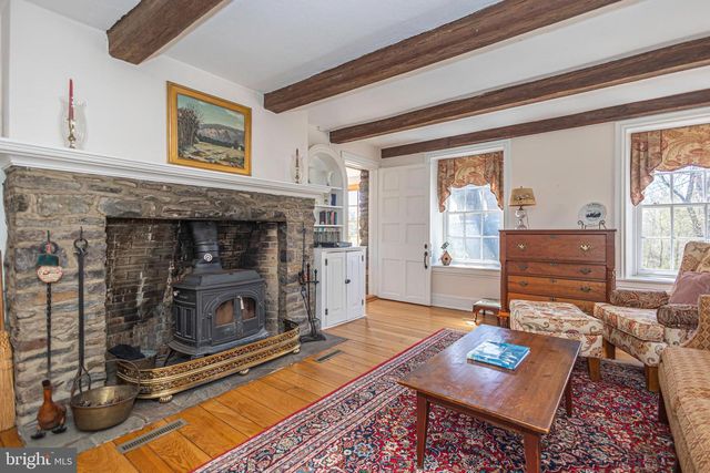 1193 SWAMP RD, Furlong, PA 18925