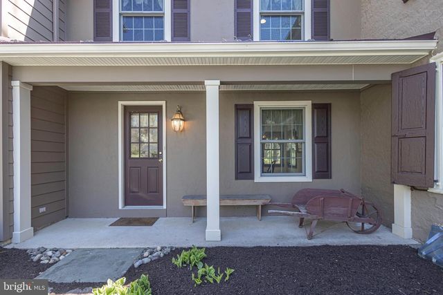 1193 SWAMP RD, Furlong, PA 18925