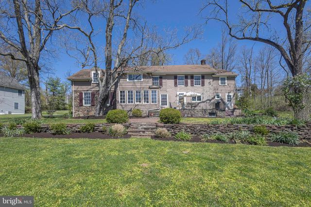 1193 SWAMP RD, Furlong, PA 18925