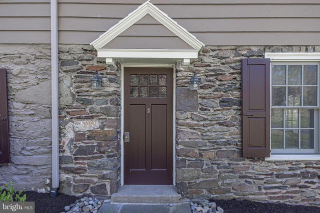 1193 SWAMP RD, Furlong, PA 18925