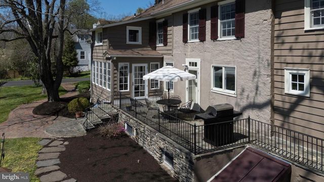 1193 SWAMP RD, Furlong, PA 18925