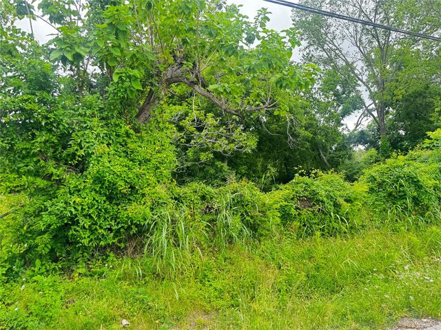 4702 Falls Street, Houston, TX 77026