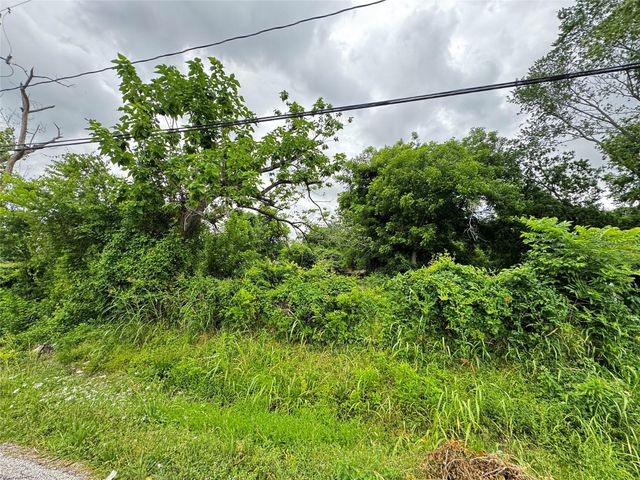 4702 Falls Street, Houston, TX 77026