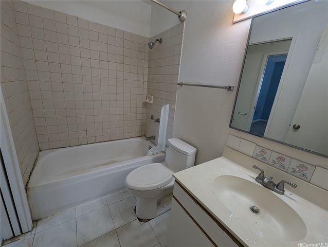 91-1050 Makaaloa Street 11C, Ewa Beach, HI 96706