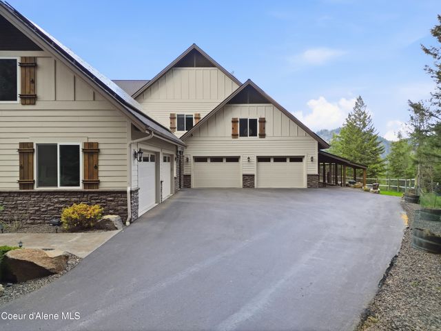 15183 N Morgan LN, Hayden, ID 83835