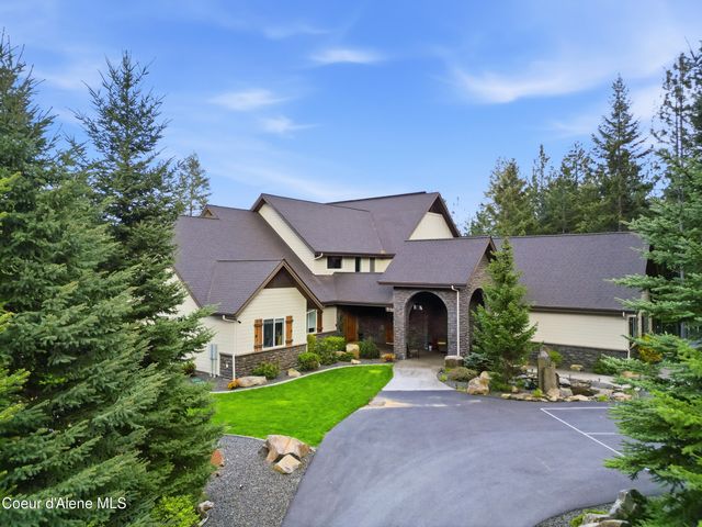 15183 N Morgan LN, Hayden, ID 83835