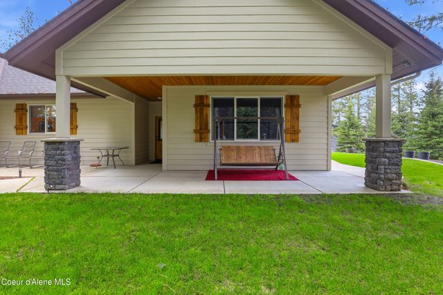 15183 N Morgan LN, Hayden, ID 83835