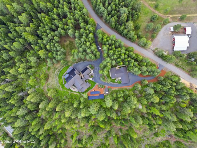 15183 N Morgan LN, Hayden, ID 83835