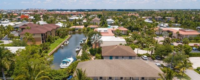 1555 Blue Point AVE 6, Naples, FL 34102
