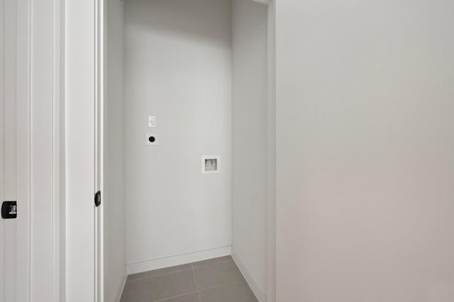 2209 S 1st ST 114, Austin, TX 78704