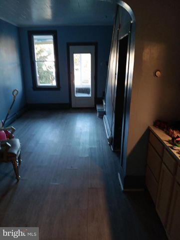 931 W SPRUCE ST, Coal Township, PA 17866