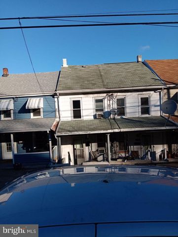 931 W SPRUCE ST, Coal Township, PA 17866