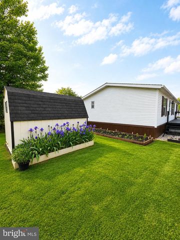 11 SPRING DR, Shippensburg, PA 17257