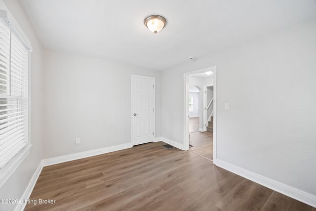 5301 Alpine Way, Louisville, KY 40214