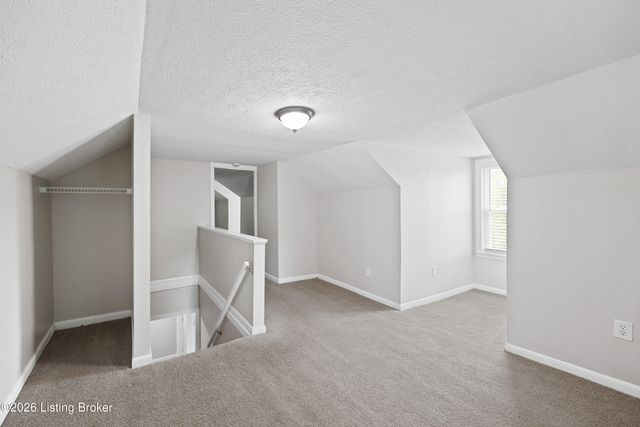 5301 Alpine Way, Louisville, KY 40214