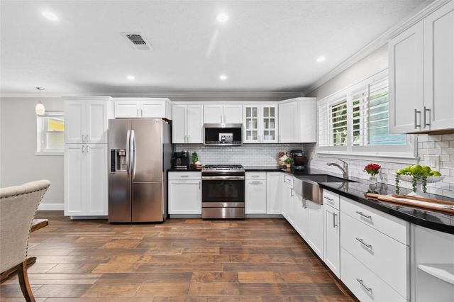 12911 Cricket Hollow Lane, Cypress, TX 77429