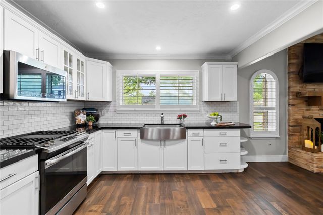 12911 Cricket Hollow Lane, Cypress, TX 77429