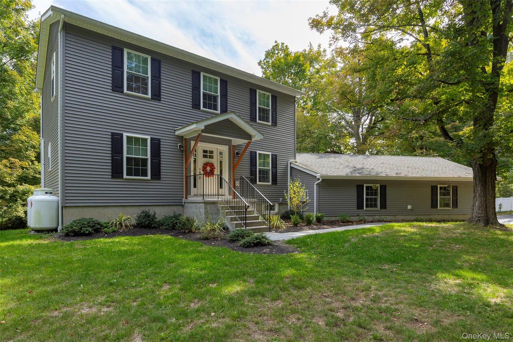 400 S Ohioville Road, New Paltz, NY 12561