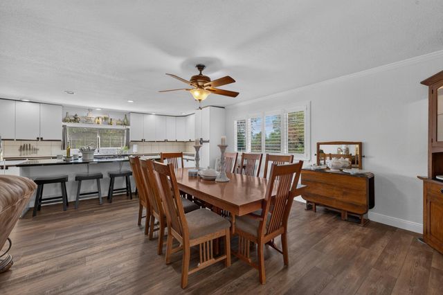 23602 Acacia Ct, Auburn, CA 95602