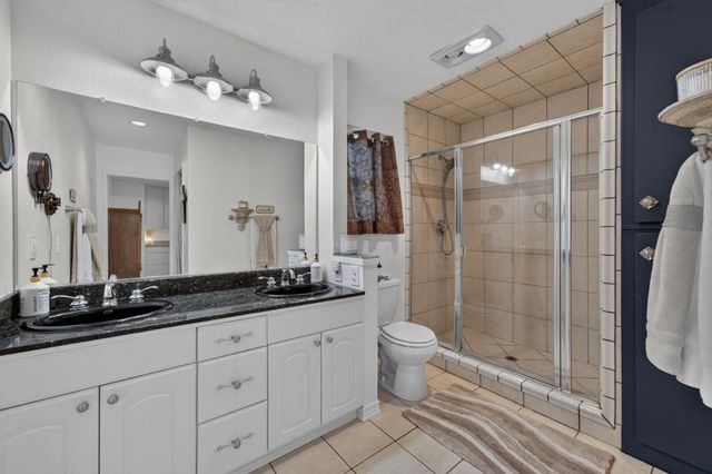 23602 Acacia Ct, Auburn, CA 95602