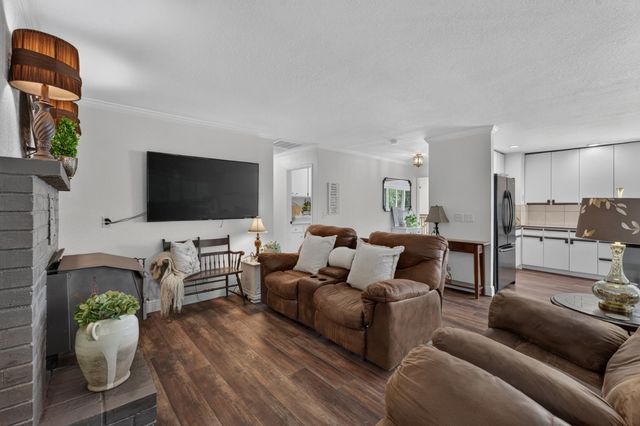 23602 Acacia Ct, Auburn, CA 95602