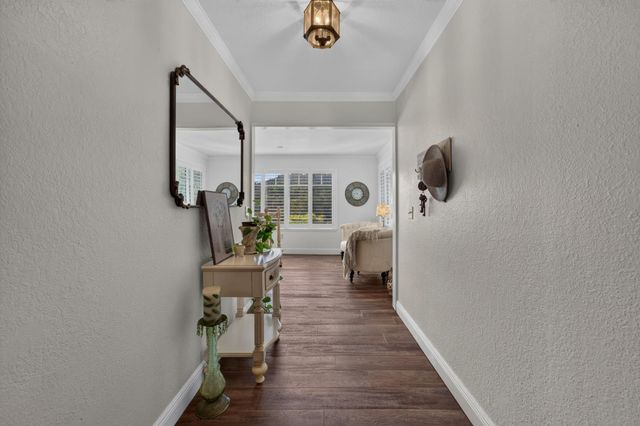 23602 Acacia Ct, Auburn, CA 95602