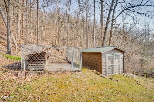 341 Hawk Drive, Gate City, VA 24251
