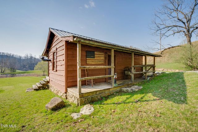 341 Hawk Drive, Gate City, VA 24251