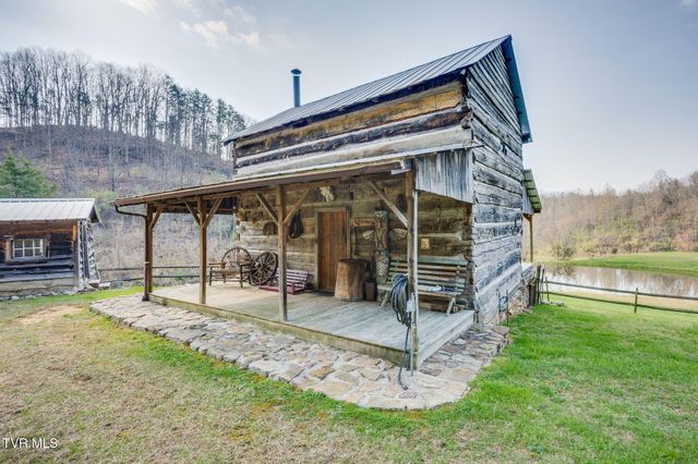 341 Hawk Drive, Gate City, VA 24251