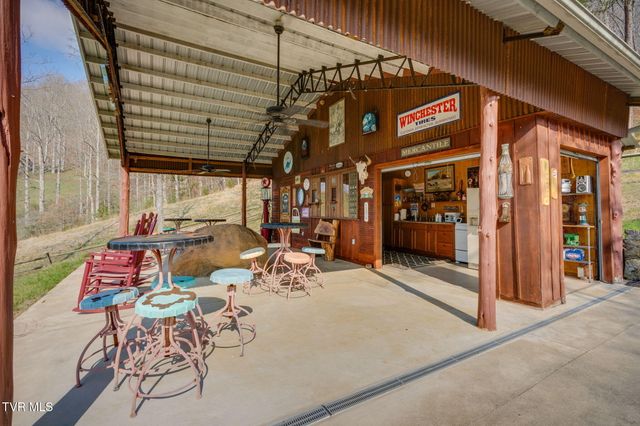 341 Hawk Drive, Gate City, VA 24251