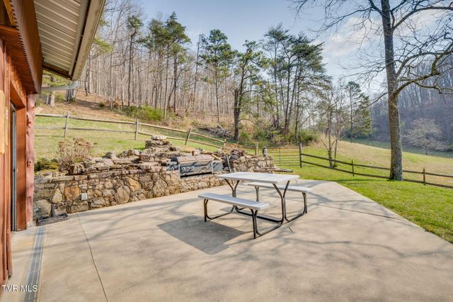 341 Hawk Drive, Gate City, VA 24251