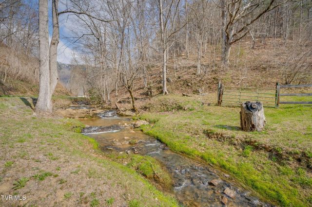 341 Hawk Drive, Gate City, VA 24251