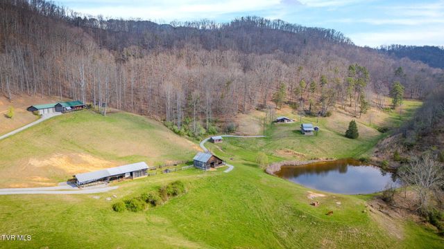 341 Hawk Drive, Gate City, VA 24251