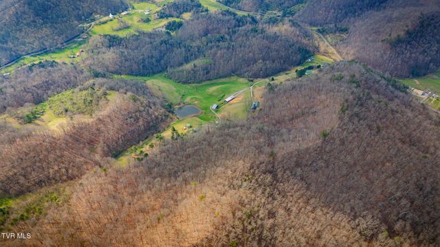341 Hawk Drive, Gate City, VA 24251