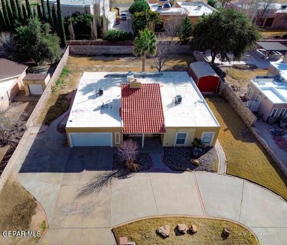 304 RIO ESTANCIA Drive, El Paso, TX 79932