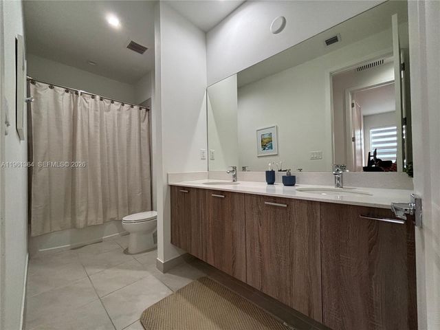 4493 NW 81st Ave 4493, Doral, FL 33166