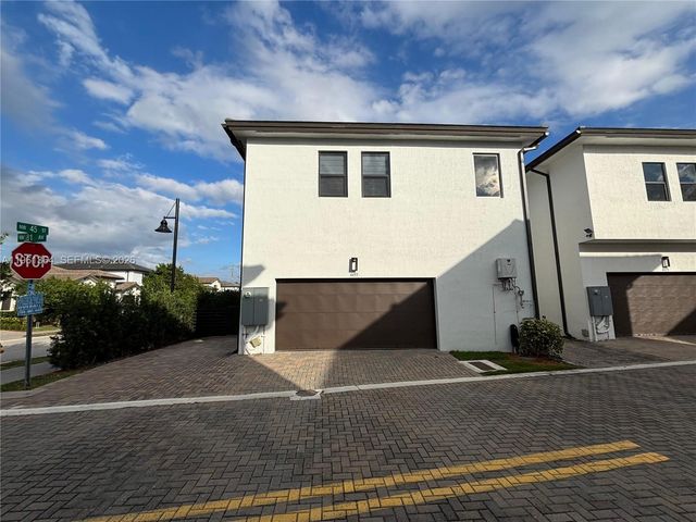 4493 NW 81st Ave 4493, Doral, FL 33166